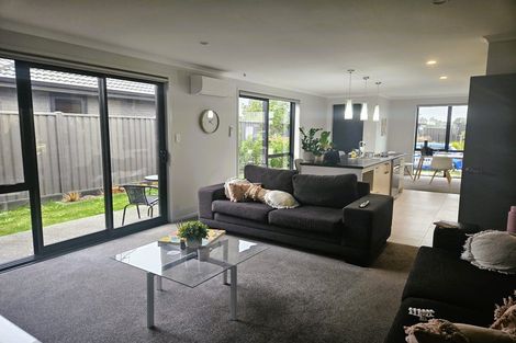 Photo of property in 89 Tabraham Crescent, Pyes Pa, Tauranga, 3112