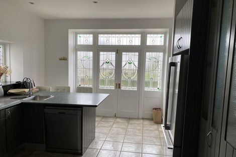 Photo of property in 1 Para Street, Miramar, Wellington, 6022