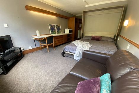 Photo of property in Sharella Living, 20 Glenmore Street, Thorndon, Wellington, 6011