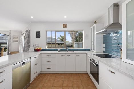 Photo of property in 27 Ridgeway Road, Pukekohe, 2120