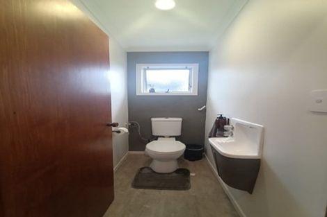 Photo of property in 32 Widmore Drive, Massey, Auckland, 0614