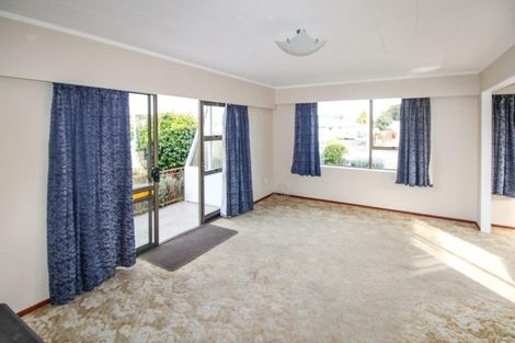 Photo of property in 1 Maine Street, Dannevirke, 4930
