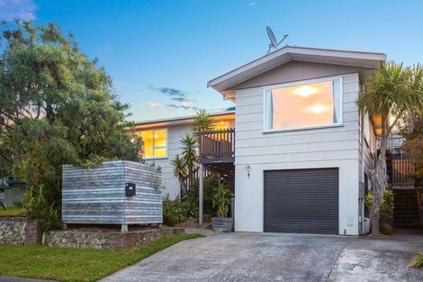 Photo of property in 8 Thimble Lane, Whitby, Porirua, 5024