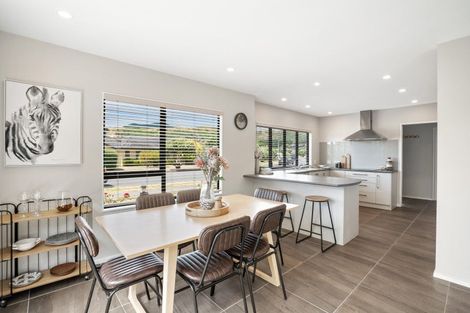 Photo of property in 10 Lorna Irene Drive, Raumati South, Paraparaumu, 5032