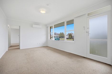 Photo of property in 5a-c Pohutukawa Drive, Tokoroa, 3420