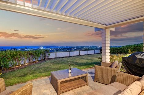 Photo of property in 23 Manhattan Rise, Orewa, 0931