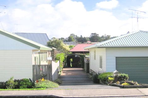 Photo of property in 15b Bay Street, Red Beach, 0932