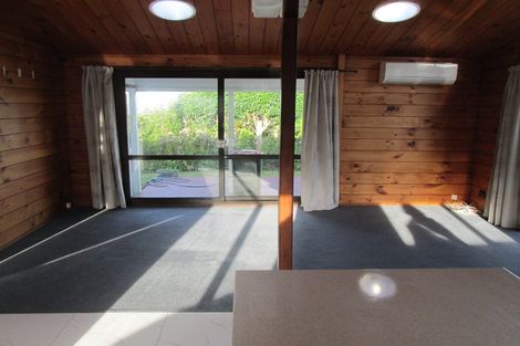 Photo of property in 77 Park Road, Belmont, Lower Hutt, 5010