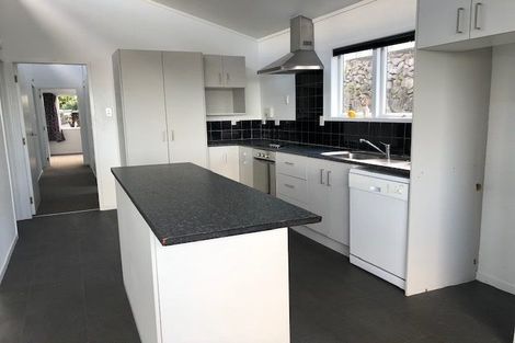 Photo of property in 16 Beaufort Avenue, Brookfield, Tauranga, 3110