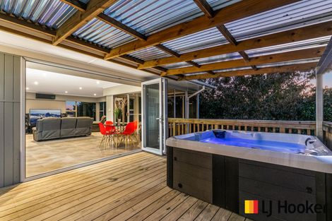 Photo of property in 4 Polandson Place, Opaheke, Papakura, 2113