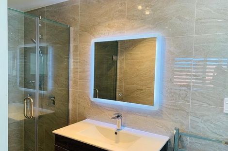 Photo of property in 73b Clevedon Road, Papakura, 2110