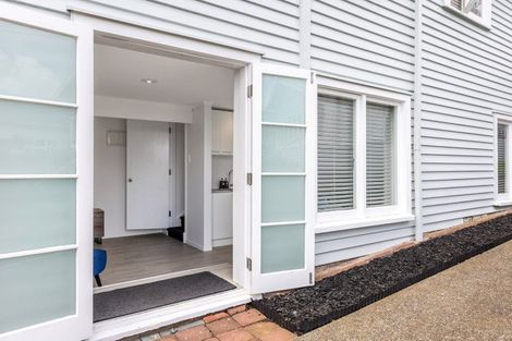 Photo of property in 118 Shackleton Road, Mount Eden, Auckland, 1024
