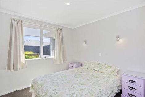 Photo of property in 1 Catamaran Way, Papamoa Beach, Papamoa, 3118