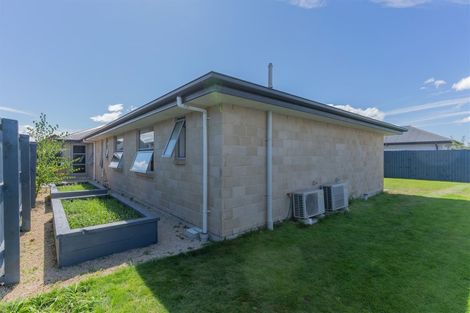Photo of property in 42 Meyer Crescent, Halswell, Christchurch, 8025