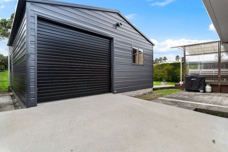 Photo of property in 71 Wallace Road, Mangere Bridge, Auckland, 2022