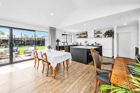 Photo of property in 17 Newbrook Terrace, Darfield, 7510