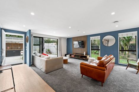 Photo of property in 43 Arthur Street, Riverhead, 0820