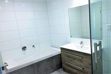 Photo of property in 10 Tilly Lane, Huapai, Kumeu, 0810