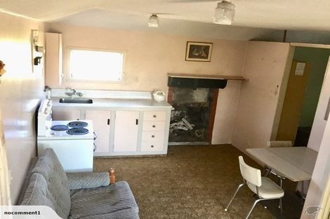 Photo of property in 1 Coates Road, Birdlings Flat, Little River, 7591