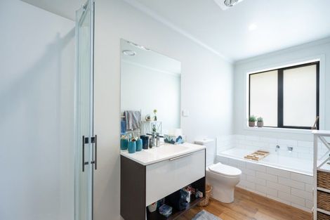 Photo of property in 44 George Fyfe Way, Wakefield, 7025