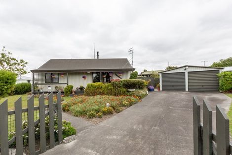 Photo of property in 68 Atherfold Crescent, Greenmeadows, Napier, 4112