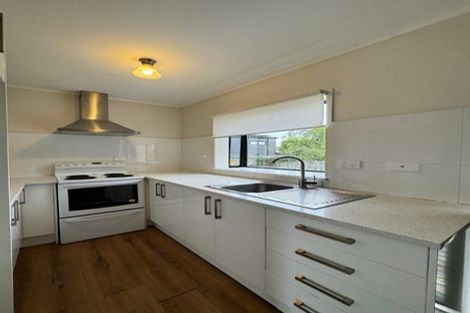 Photo of property in 22 Olive Crescent, Papatoetoe, Auckland, 2025
