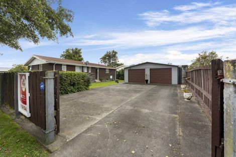 Photo of property in 22 Monowai Place, Westbrook, Palmerston North, 4412