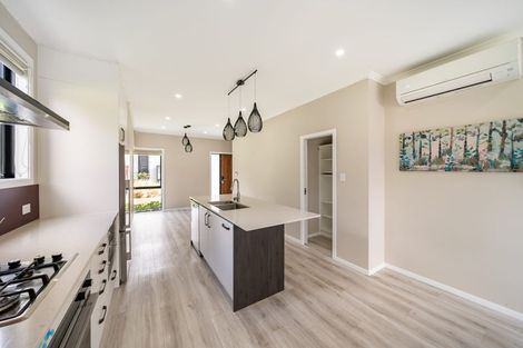 Photo of property in 11 Josland Lane, Wallaceville, Upper Hutt, 5018