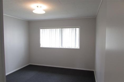Photo of property in 72 Parrs Cross Road, Henderson, Auckland, 0612