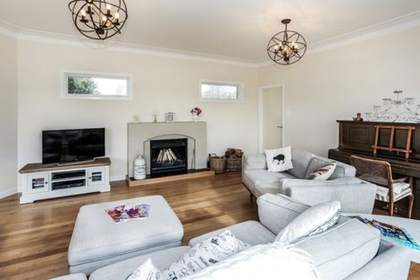 Photo of property in 15 Brian Wood Lane, Karaka, Papakura, 2580