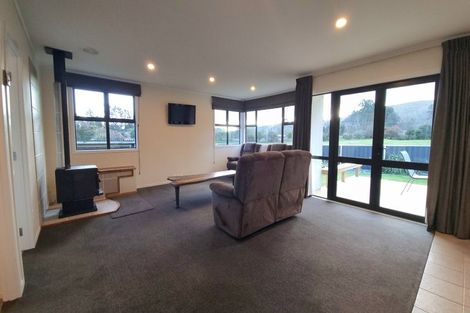 Photo of property in 299 Whangamata Road, Kinloch, Taupo, 3377