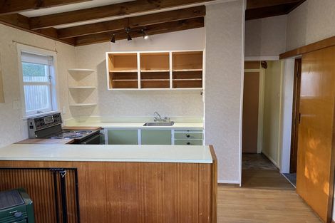 Photo of property in 17 Kapiti Lane, Otaki Beach, Otaki, 5512