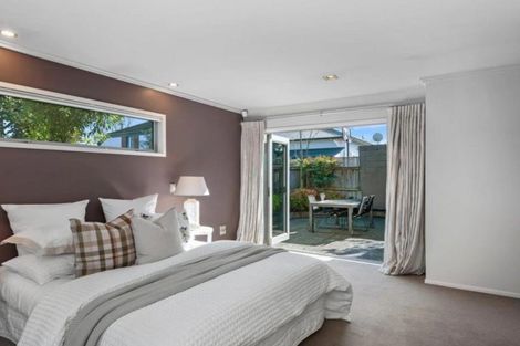 Photo of property in 37 Sherborne Street, St Albans, Christchurch, 8014