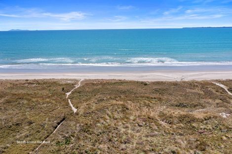 Photo of property in 778a Papamoa Beach Road, Papamoa Beach, Papamoa, 3118