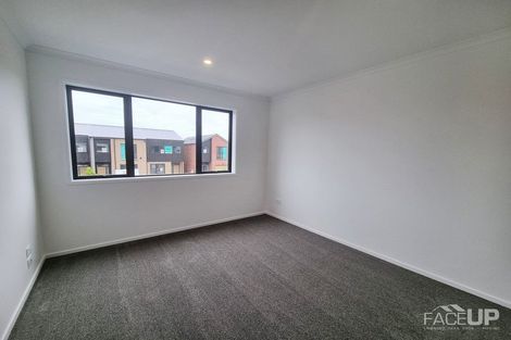 Photo of property in 5 Jagoda Road, Westgate, Auckland, 0614