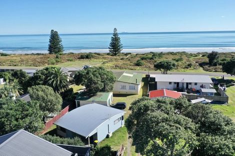 Photo of property in 338 Ocean Road, Ohope, 3121
