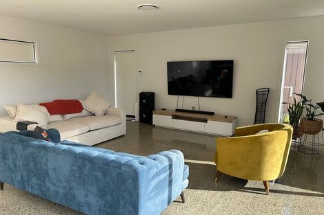 Photo of property in 52 Marram Place, Mangawhai Heads, Mangawhai, 0505