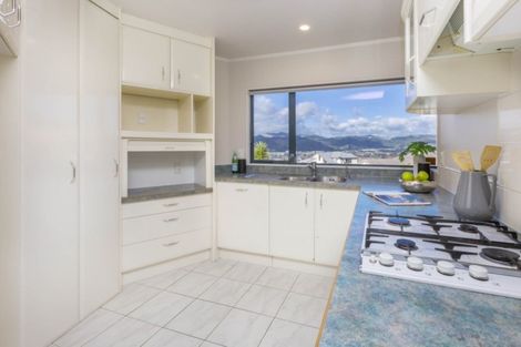Photo of property in 34 Birkinshaw Grove, Riverstone Terraces, Upper Hutt, 5018