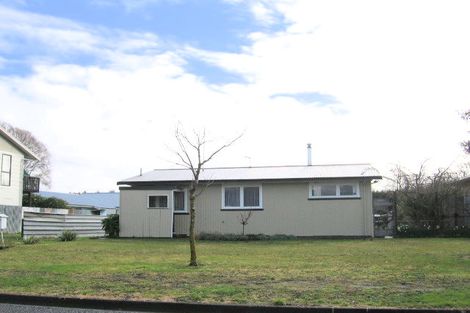 Photo of property in 1318 Jubilee Street, Mayfair, Hastings, 4122