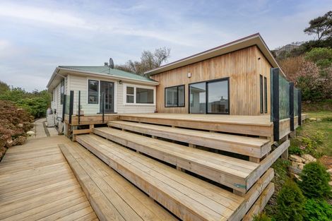 Photo of property in 3 Seddon Street, Ravensbourne, Dunedin, 9022