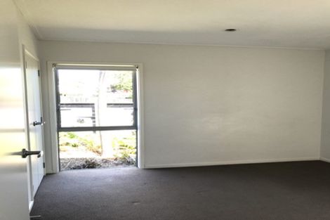 Photo of property in 32a Norcross Avenue, Henderson, Auckland, 0612