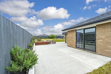 Photo of property in 5 Goodland Place, Rolleston, 7614