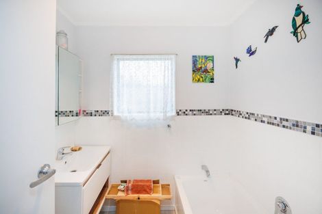 Photo of property in 93 Benmore Avenue, Cloverlea, Palmerston North, 4412