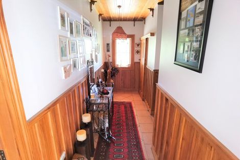 Photo of property in 327 Wanganui Flat Road, Harihari, 7884