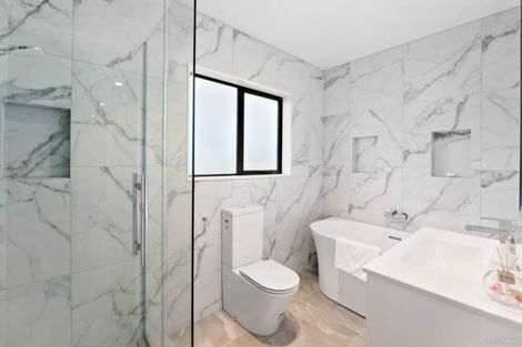 Photo of property in 37 Papareia Road, Karaka, Papakura, 2113