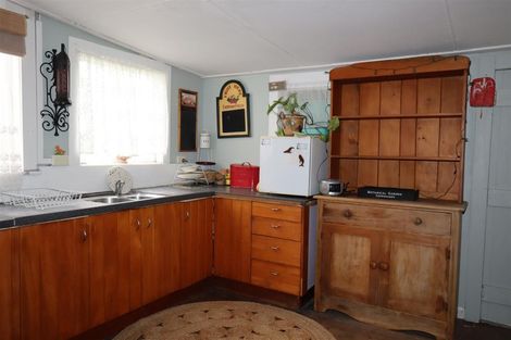 Photo of property in 6 Linley Crescent, Te Kopuru, 0391