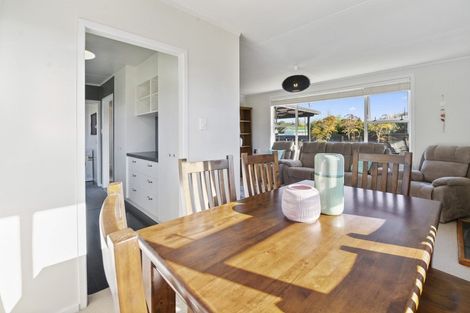 Photo of property in 7 Kahu Street, Utuhina, Rotorua, 3015