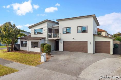 Photo of property in 28 Malahide Drive, Flat Bush, Auckland, 2019