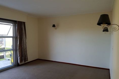 Photo of property in 60 Oakdale Road, Mount Roskill, Auckland, 1041