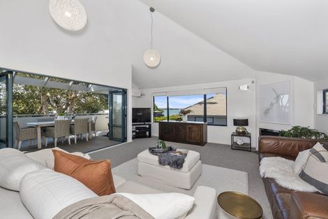 Photo of property in 1/71 Princes Street, Northcote Point, Auckland, 0627